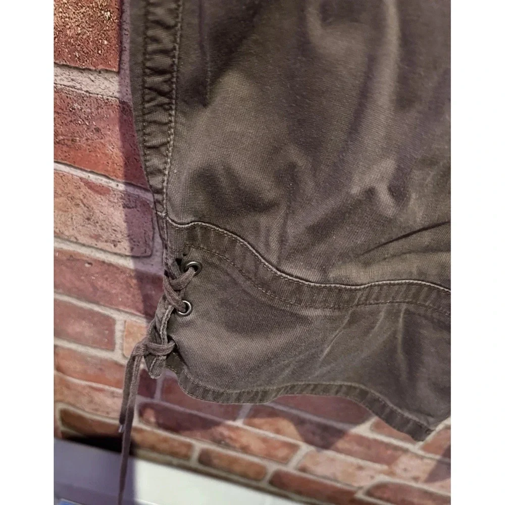 Venezia Cargo Shorts‎ Womens Size 18 Brown Cotton Blend Multiple Pockets Button